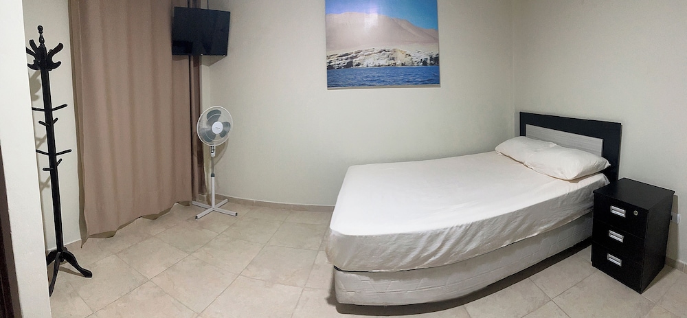 Deluxe Room, 1 Double Bed photo 2