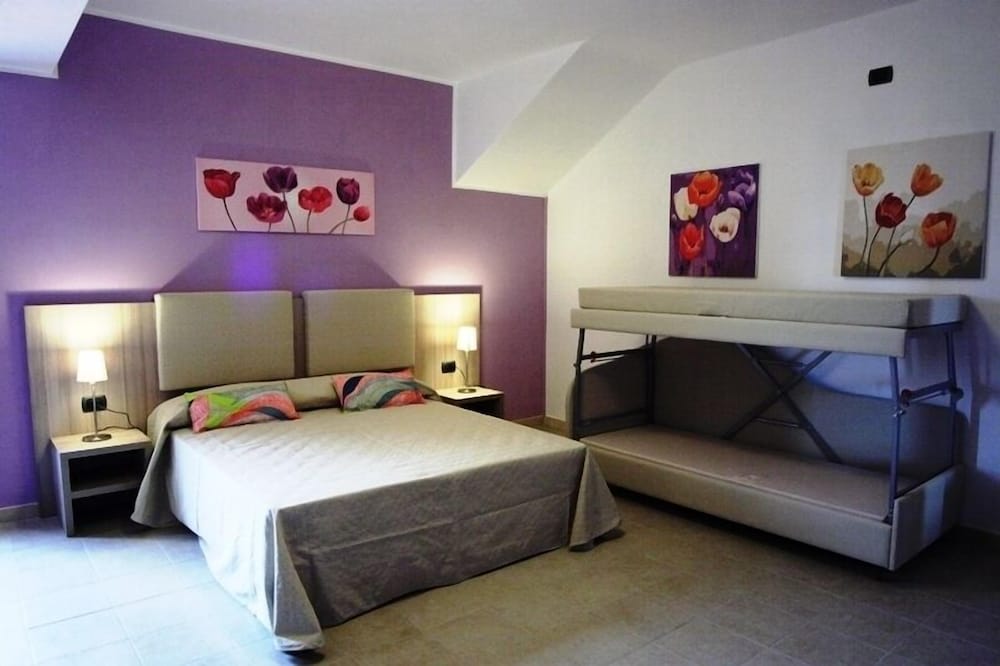 Double Or Twin Room photo 3