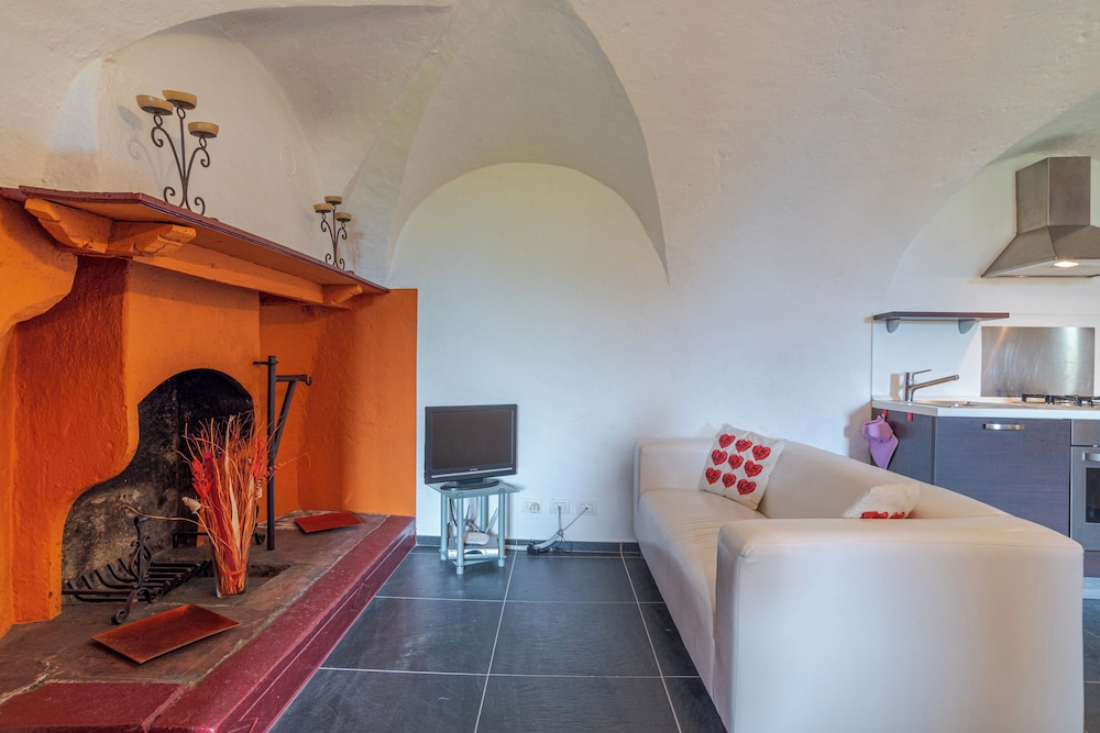 Family Studio, Mountain View, Mountainside (Perla Del Lago) photo 2