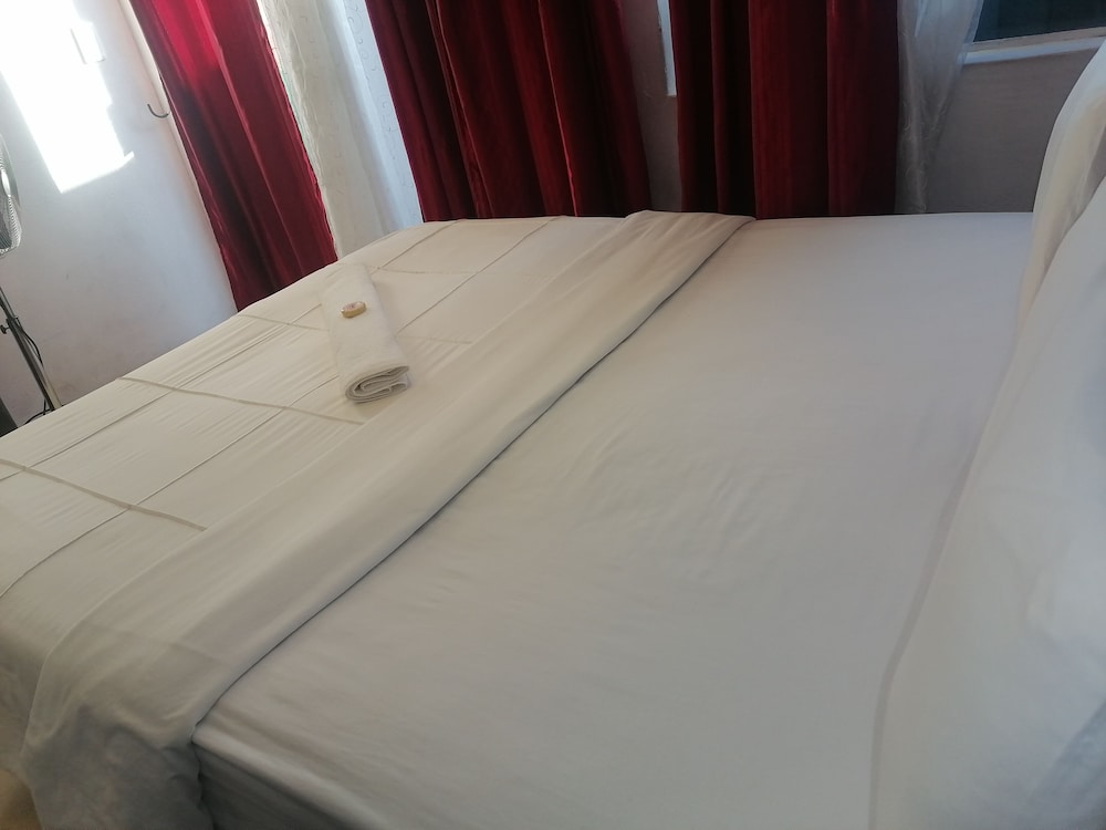 Comfort Room photo 2