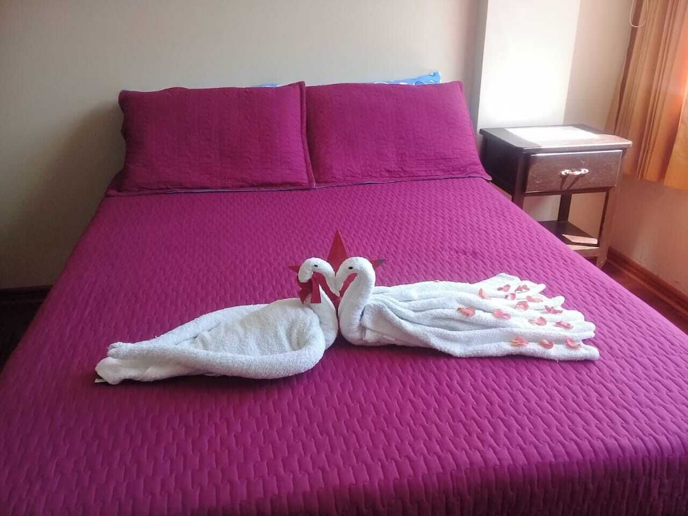 Classic Double or Twin Room, Private Bathroom, City View photo 2