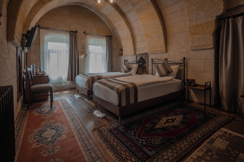 Twin Room - Photo 4