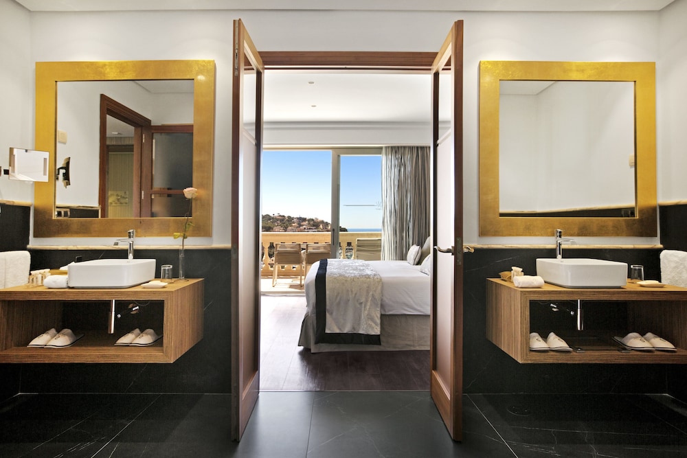 Junior Suite, Hot Tub, Sea View