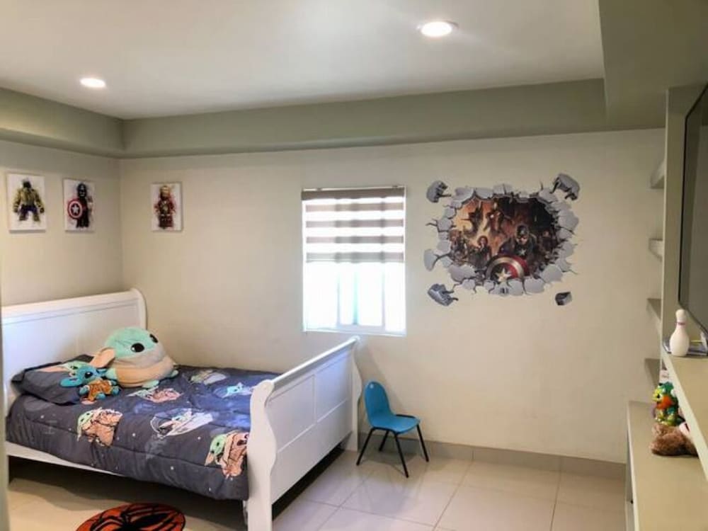 House, 3 Bedrooms, Balcony, Garden View photo 1