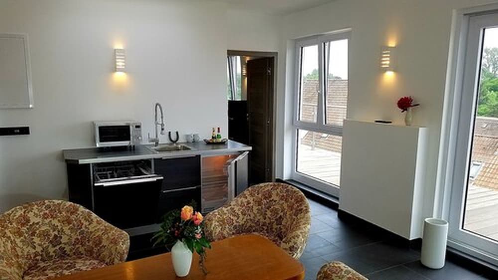 Premium Suite, 1 Bedroom, Microwave, City View (Nord) photo 3