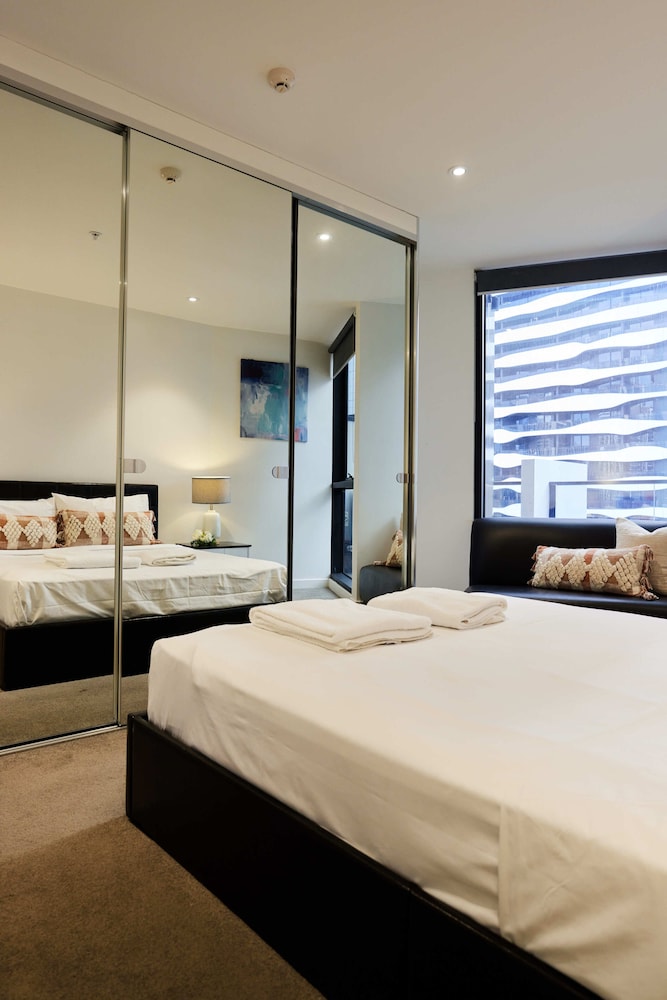 Penthouse Apartment - Photo 12
