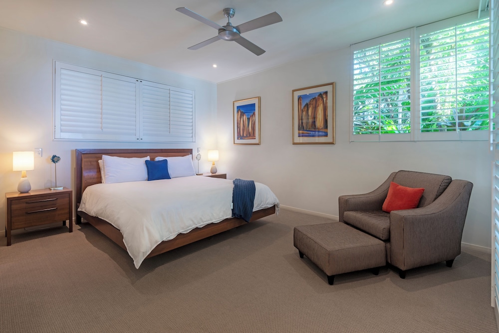 House, 4 Bedrooms photo 1