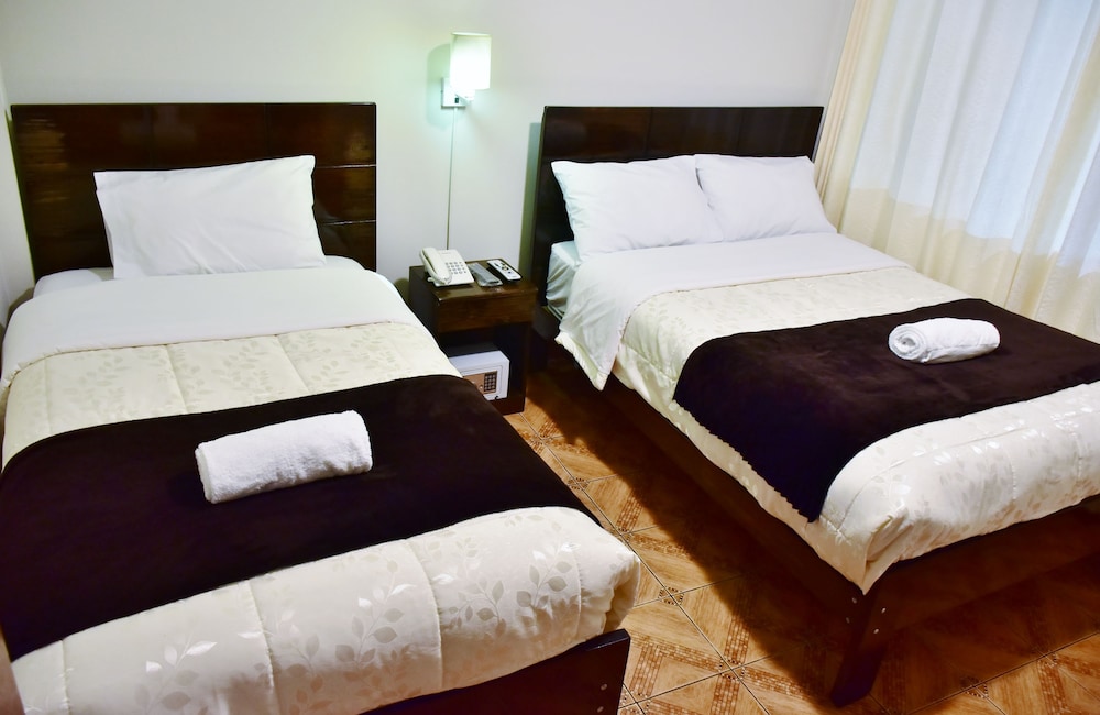 Standard Triple Room, 3 Twin Beds photo 1
