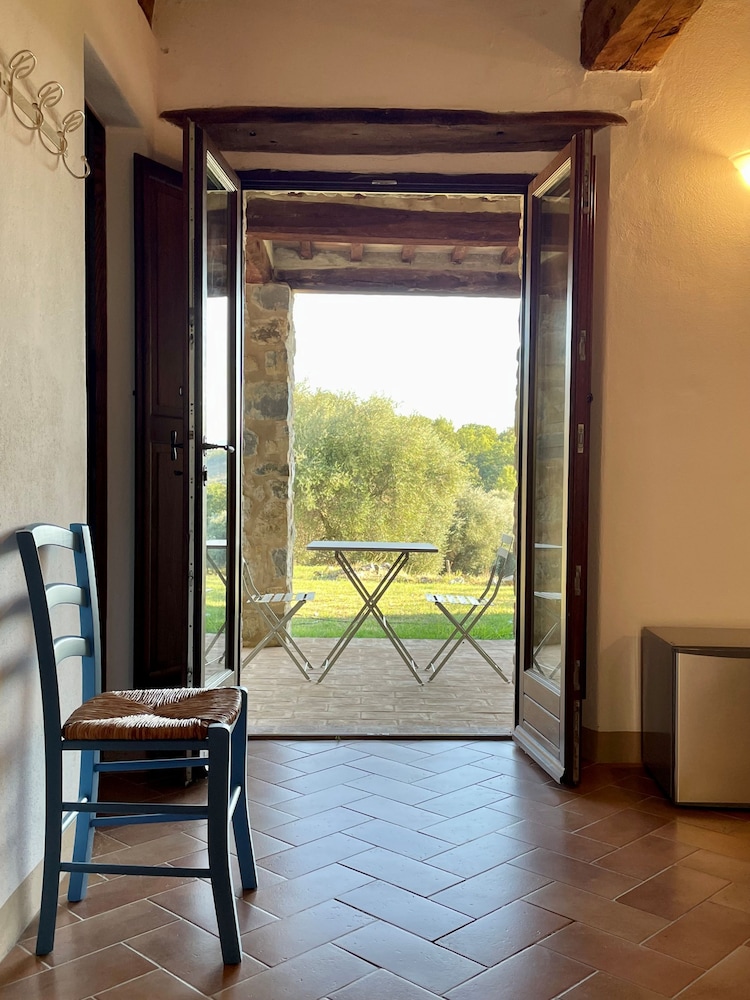 Deluxe Double Room, 1 Queen Bed, Air conditioning, Garden Area photo 3