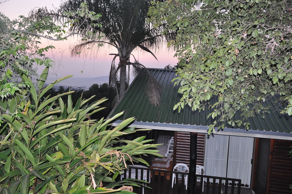 Deluxe Chalet, Garden View photo 3