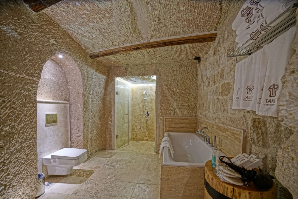 Family Suite - Photo 10