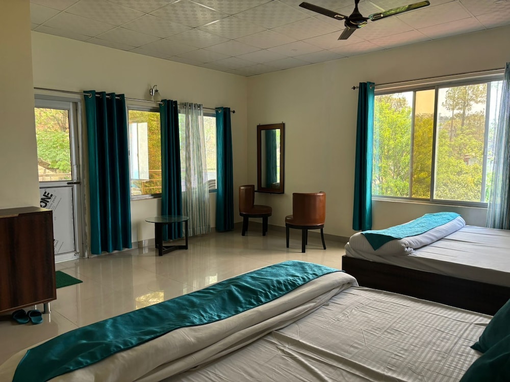 Family suite With Balcony photo 2
