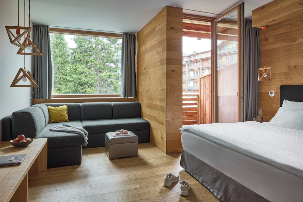 Deluxe Room, 1 Double Bed with Sofa bed, Balcony photo 1