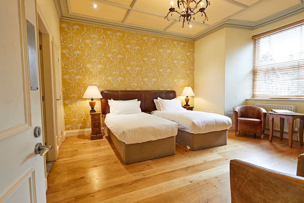 Executive Double or Twin Room (Ground Floor) photo 1