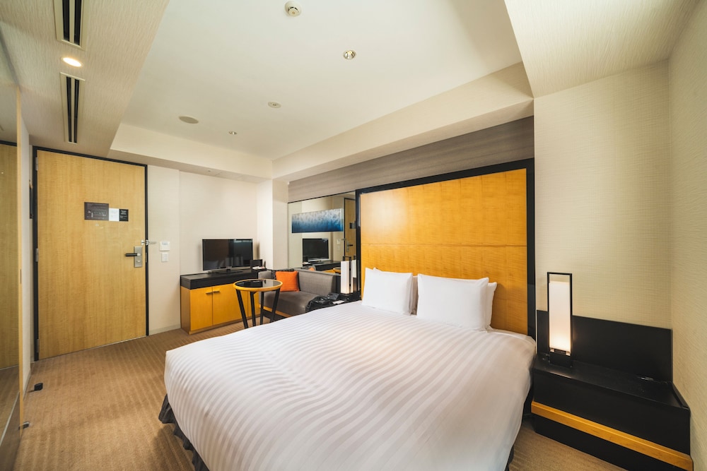 Deluxe King Room Universal, Non Smoking photo 2