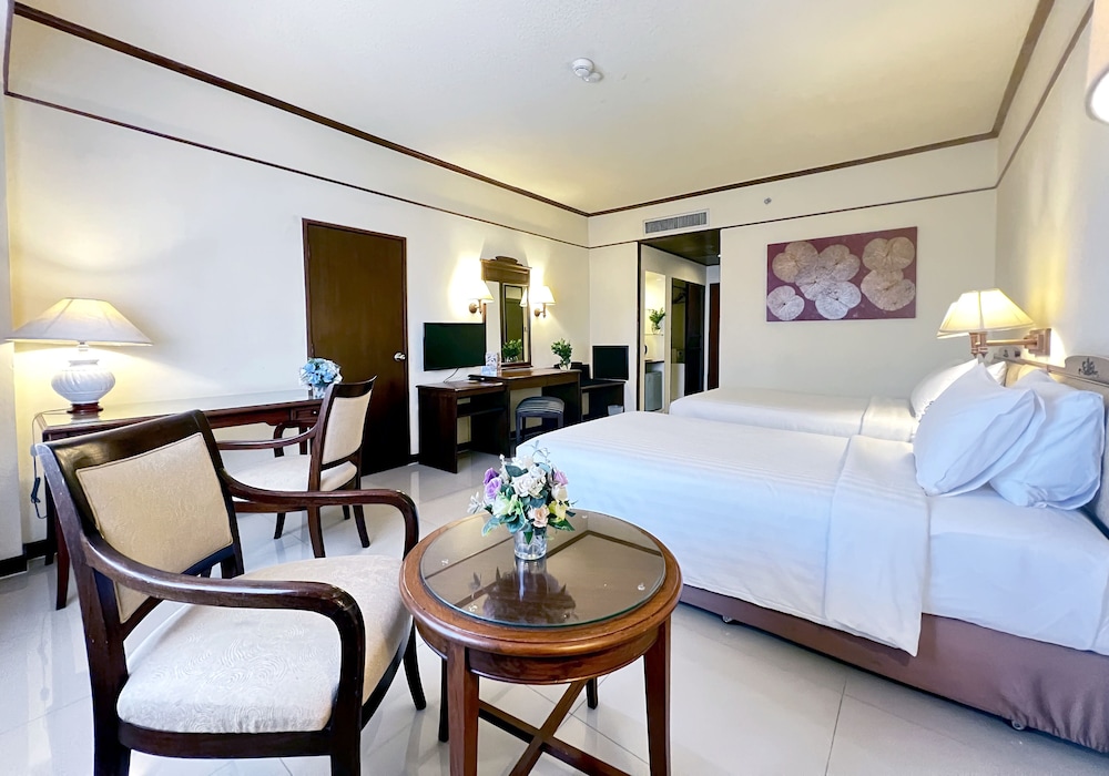 Superior Room, 2 Twin Beds - Photo 2
