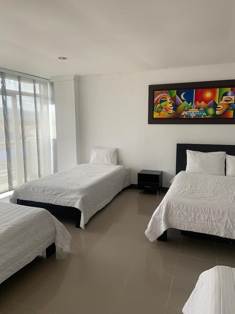 Family Triple Room photo 3