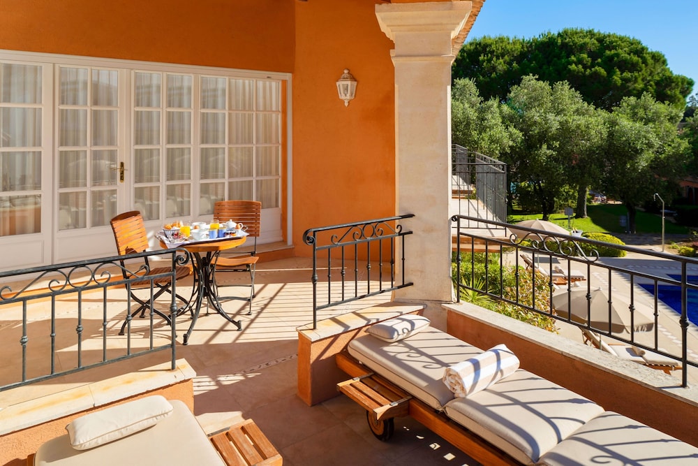Suite, Balcony (Emeraude)