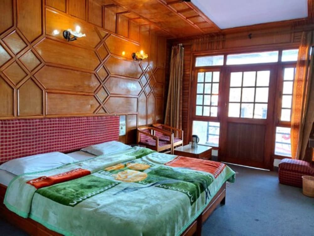 Deluxe Double Room, Multiple Beds, Balcony photo 1