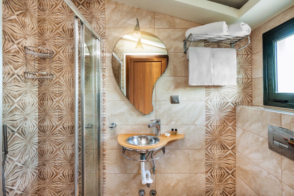 Presidential Suite, 1 Bedroom, Jetted Tub photo 3