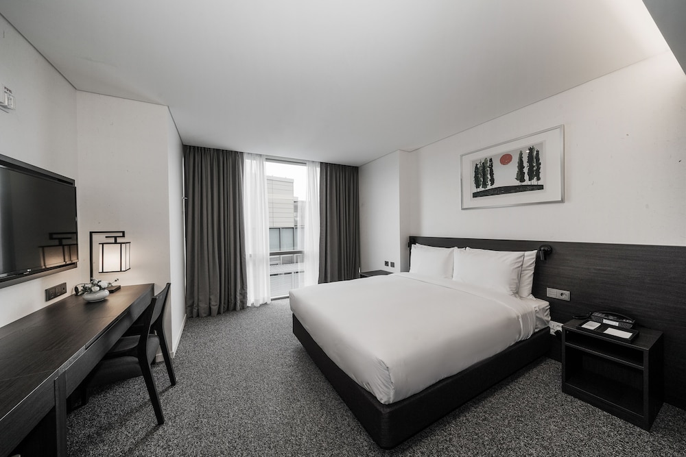 Standard Double Room, Accessible photo 1