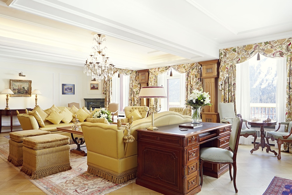 Suite (Helen Badrutts)