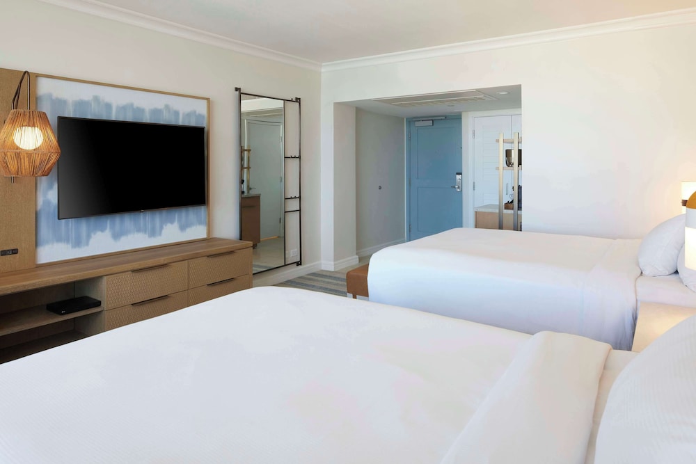 Room, 2 Queen Beds, Non Smoking (Rainbow Tower, Renovated)