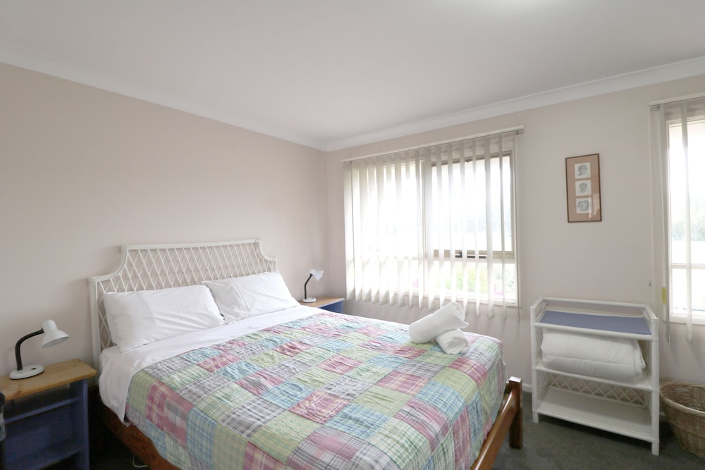 2 Bedroom Apartment photo 2