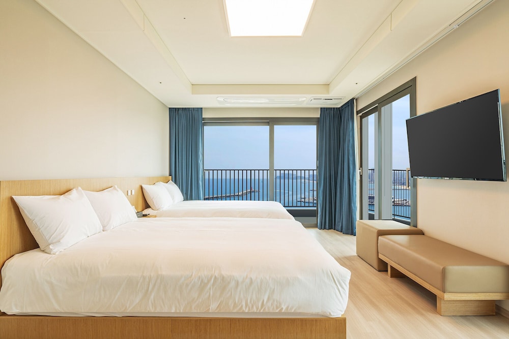 Panorama Ocean View Premier Double Twin - Photo 6