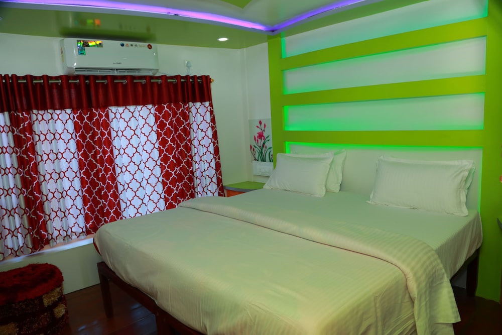 Deluxe Suite, 3 Bedrooms photo 1