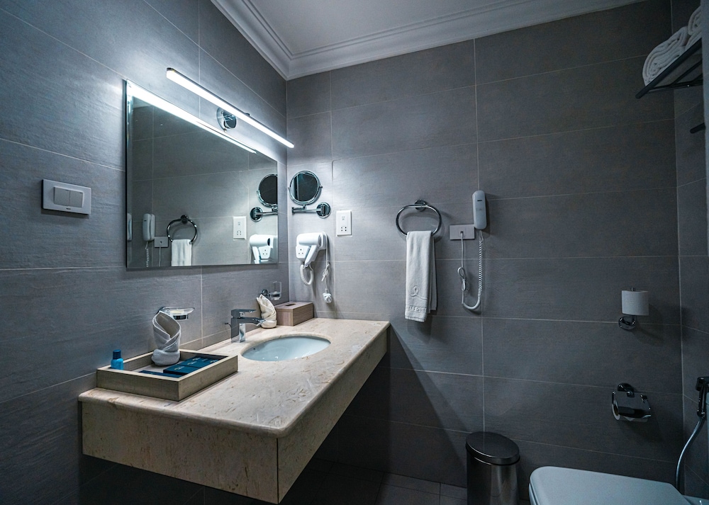 Grand Suite - Photo 6
