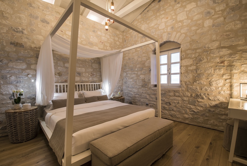 Luxury Villa photo 1