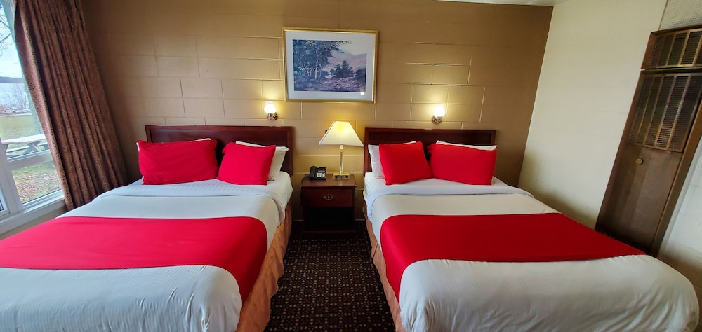 Premium Room, 2 Queen Beds, River View photo 1