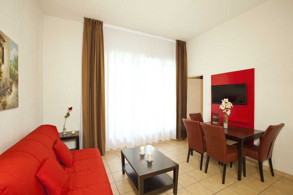 Standard Apartment - Photo 3