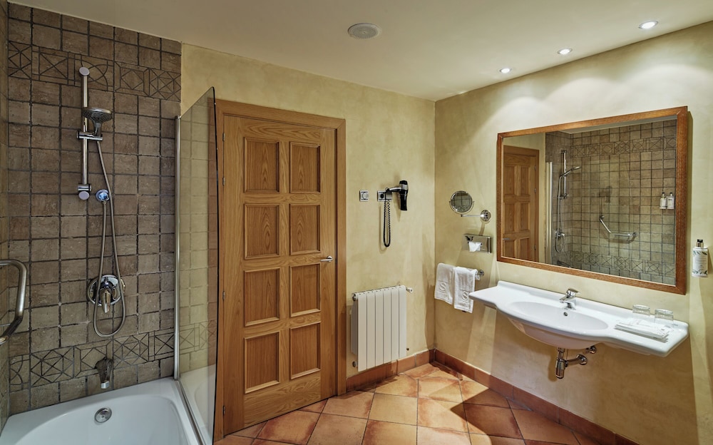 Classic Room - Photo 2