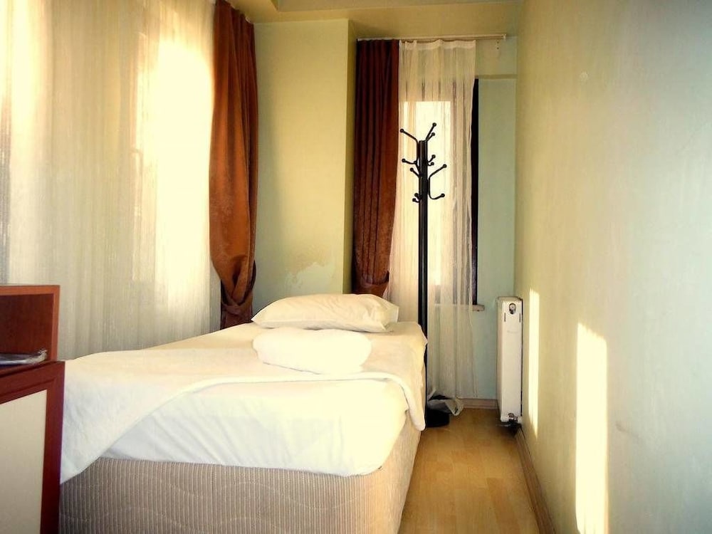 Single Room photo 1