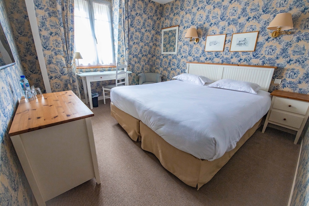Quadruple Room photo 2