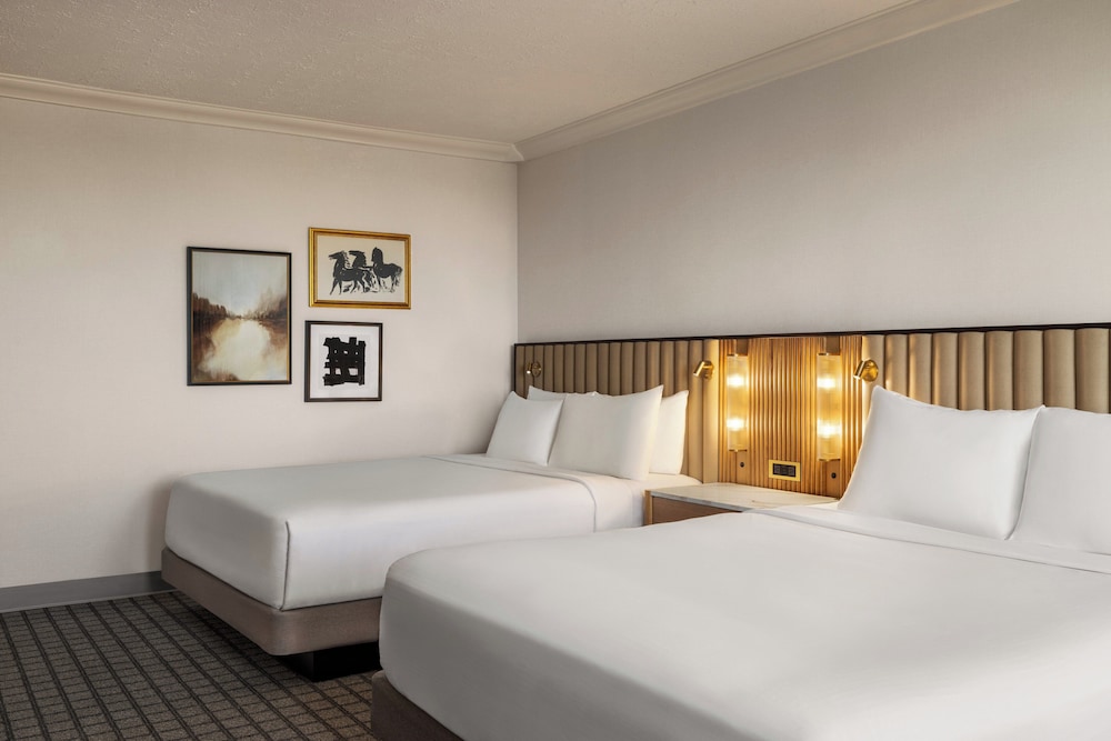 Standard Room, 2 Queen Beds, Accessible (Communications) photo 2