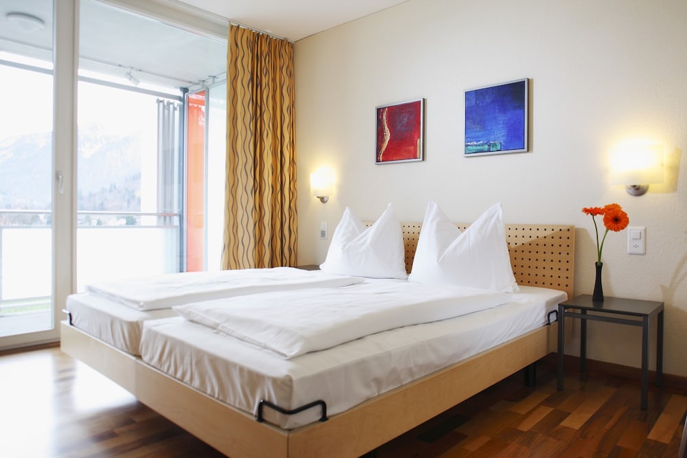 Premium Apartment, 1 Bedroom, Balcony, Mountain View