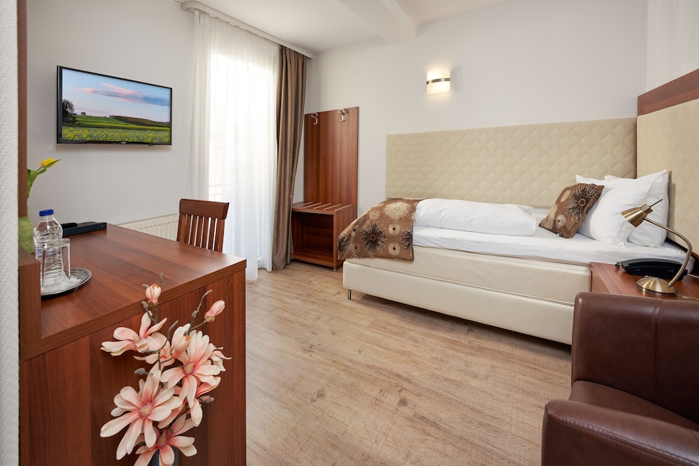 Single Room photo 1