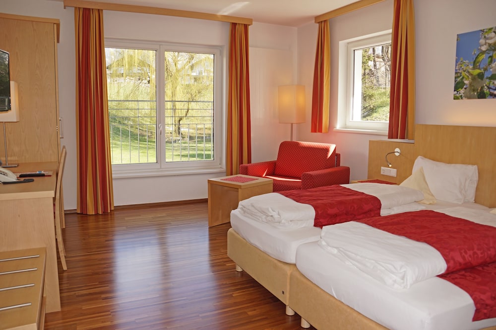 Superior Double or Twin Room, Mountain View - Photo 1
