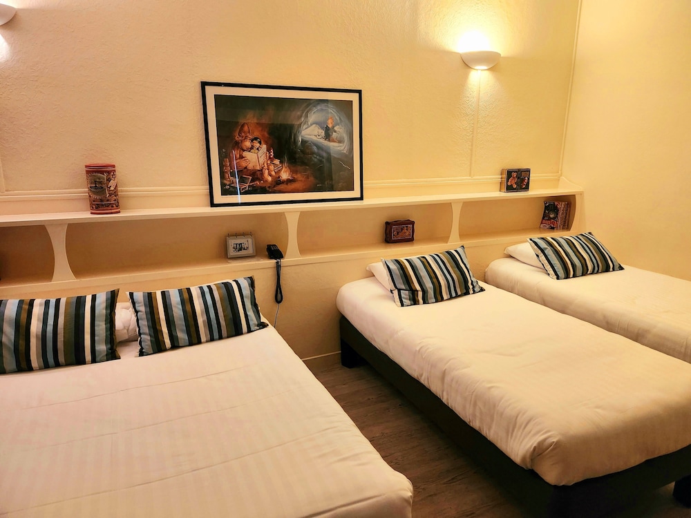 Standard Quadruple Room photo 3