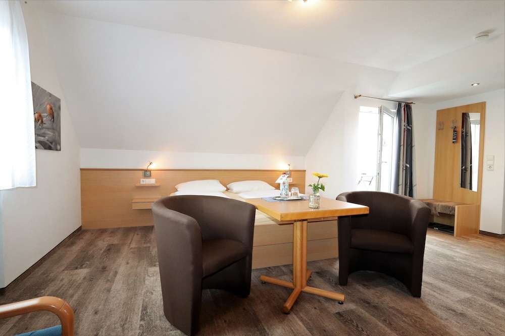 Double Room photo 2