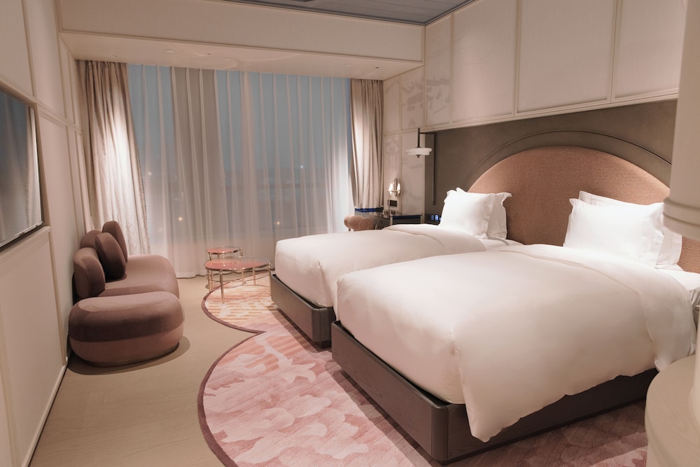 Standard Room, 2 Double Beds photo 2
