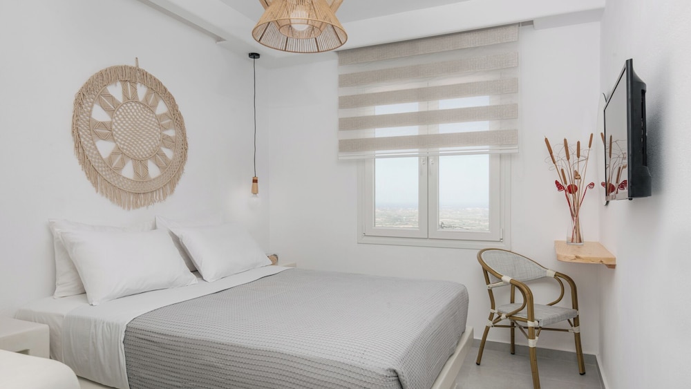 Comfort Villa, 4 Bedrooms, Private Pool, Beach View