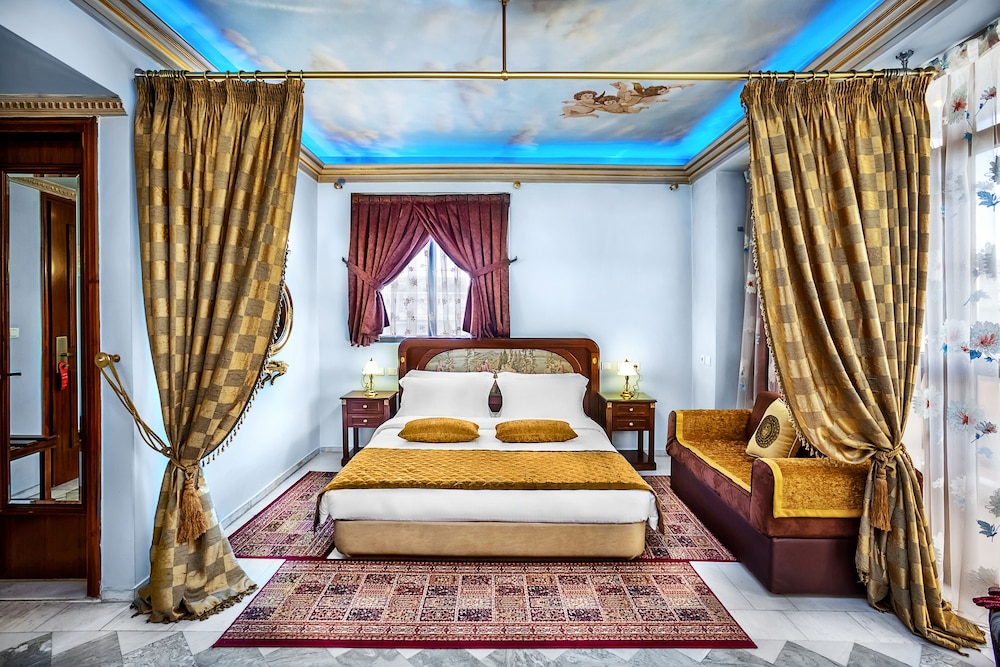 Junior Suite, City View (Harmony) photo 2