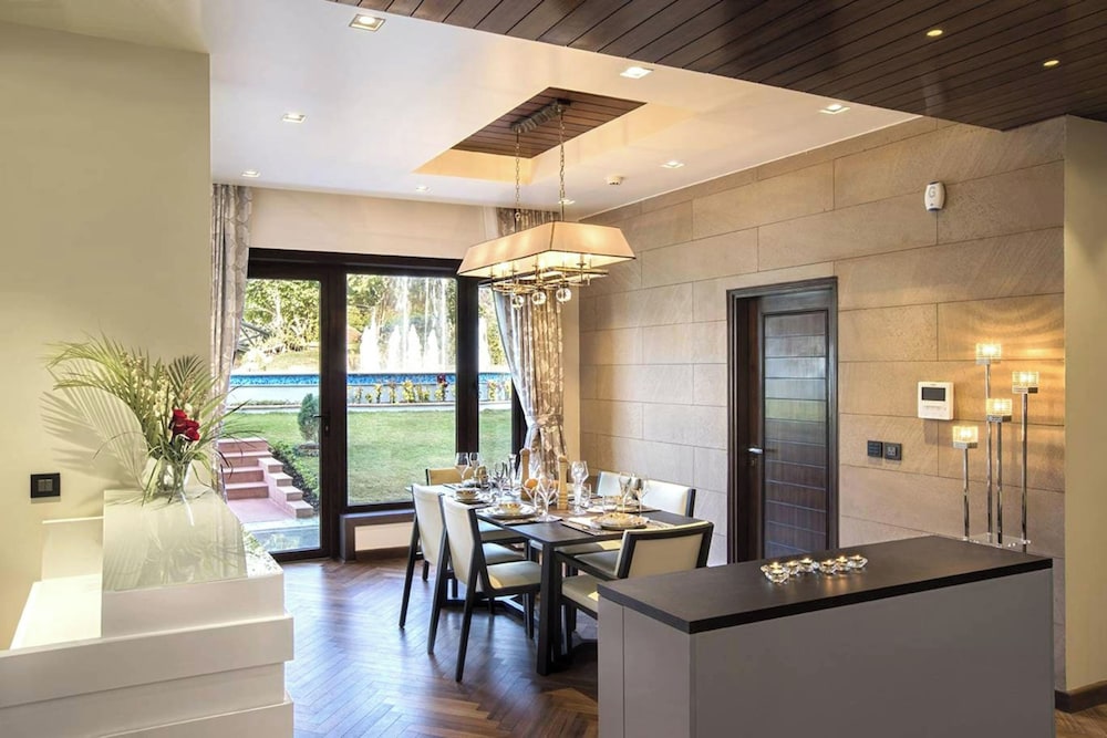 Villa, 3 Bedrooms, Accessible, Smoking