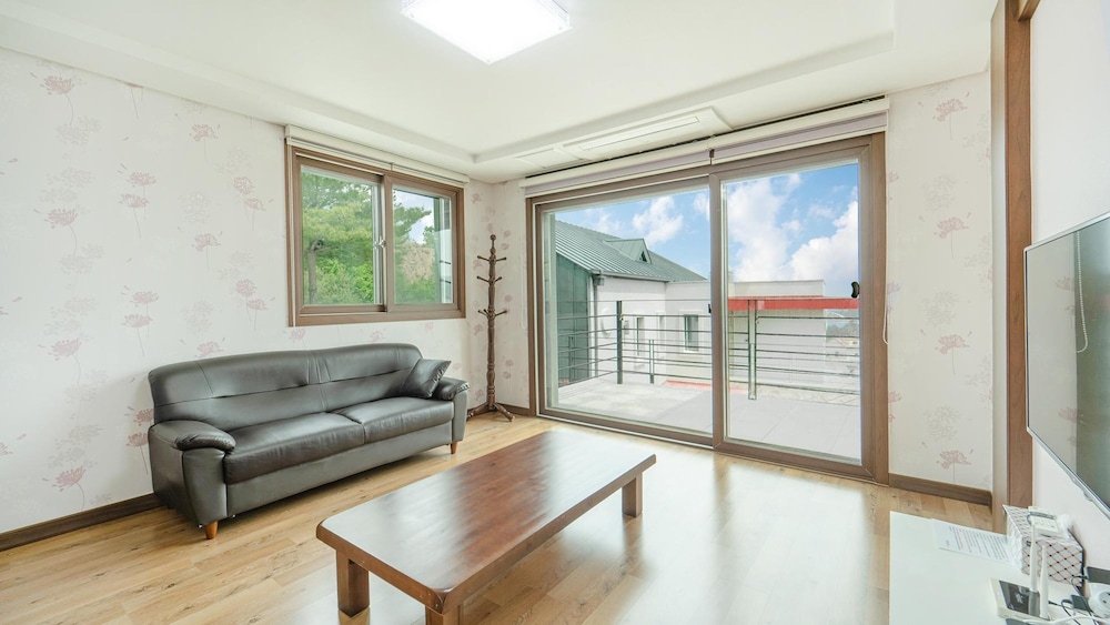 Basic Room, 1 Bedroom (1gadong 101) - Photo 1