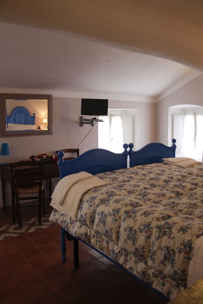 Triple Room - Photo 2