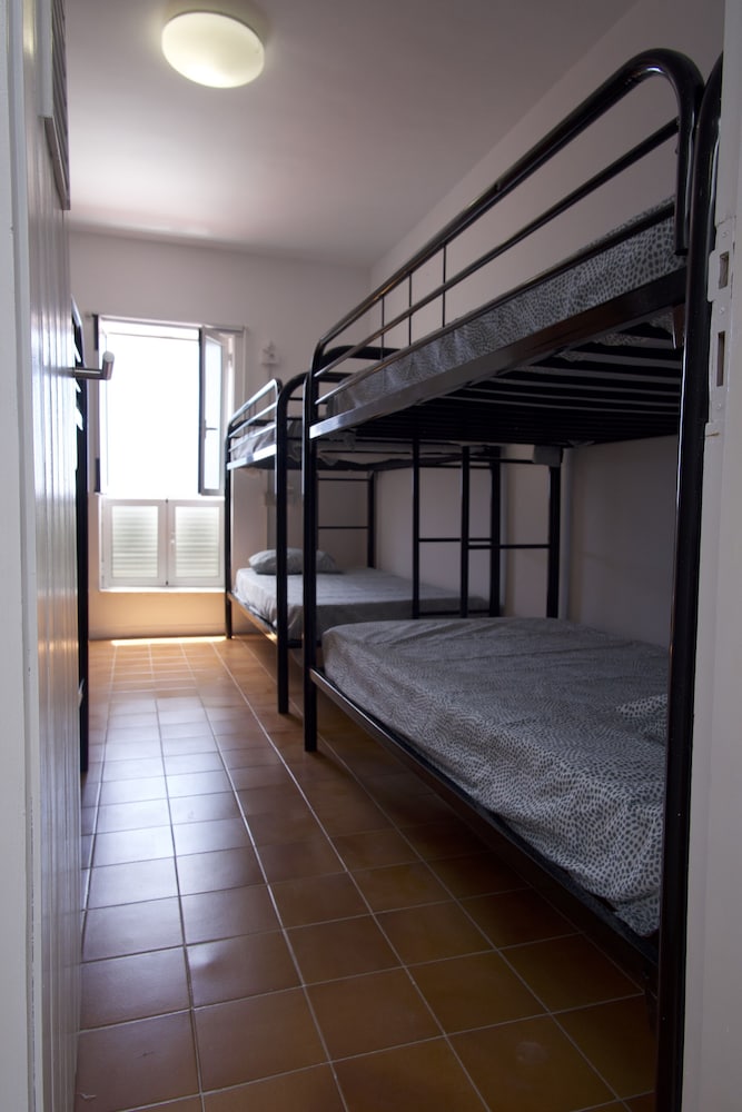 Standard Shared Dormitory, Women only, Shared Bathroom (XXV) photo 3